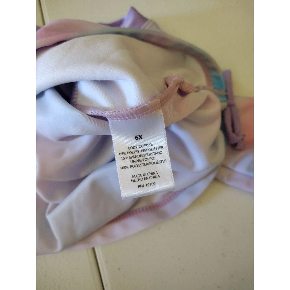 Wallflower girls tie